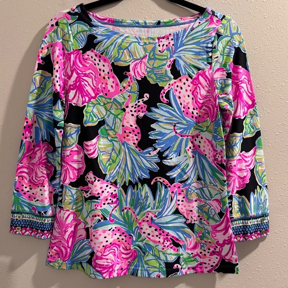 Lilly Pulitzer Tops - Lilly Pulitzer XS Onyx Jaguar Jungle Floral Everlynn UPF Chilly Lilly Top Summer
